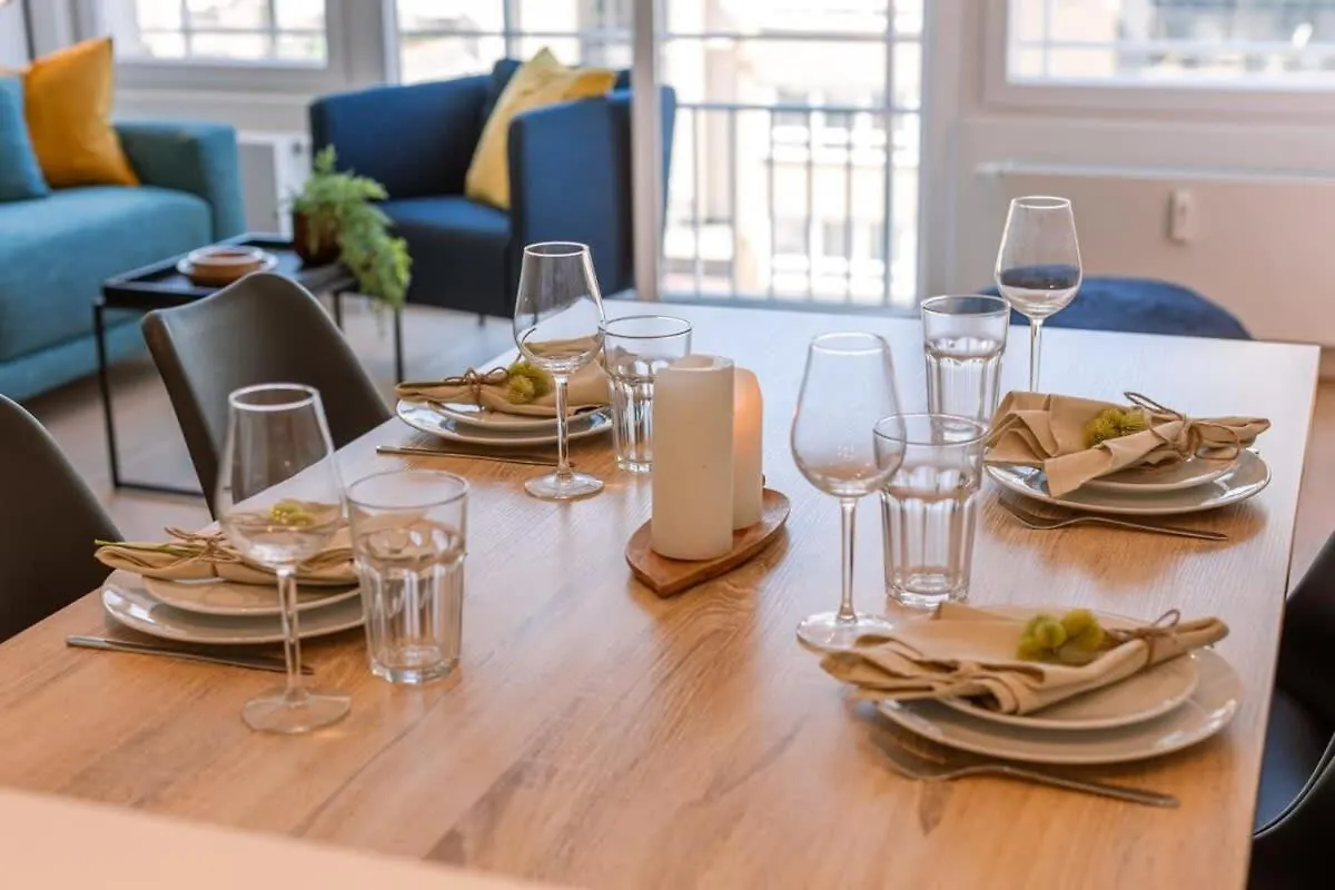 Huswell - Lovely Apartment With Lateral Sea View And Parking 오스텐드 벨기에