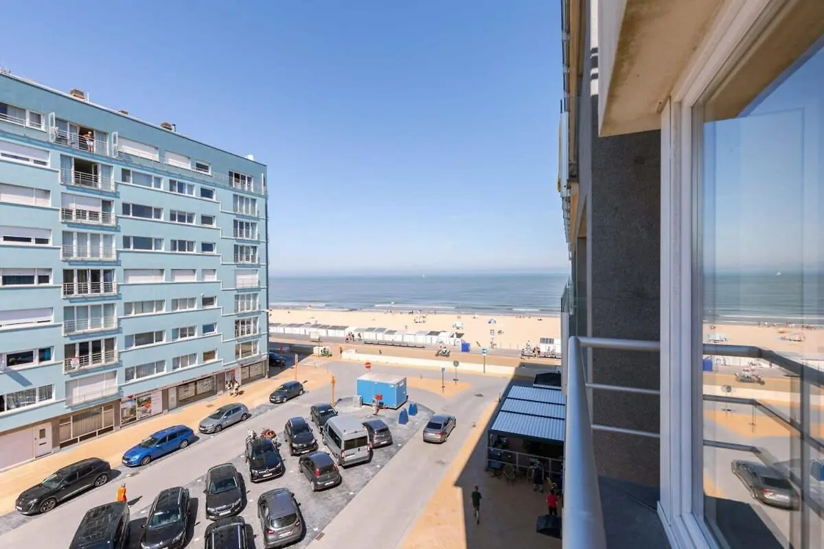 Huswell - Lovely Apartment With Lateral Sea View And Parking Oostende